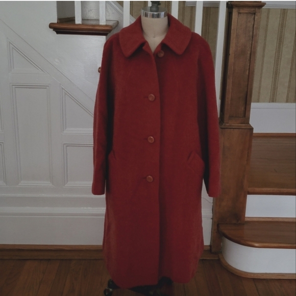 L' AUTHENTIQUE  Alpacama       Alpacama Royal Button Down Wool Long Red Coat - Picture 1 of 7